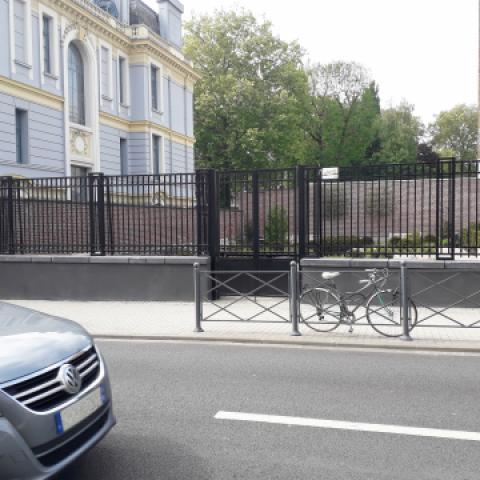 CLOWILL METROPOLE